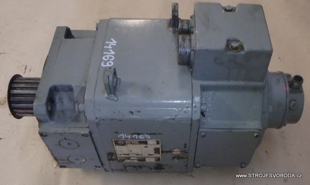 Elektrický motor HG 112 A (14169 (4).JPG)